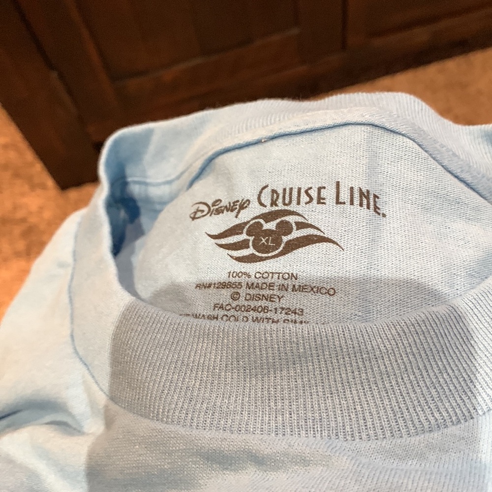 Men’s Disney - Picture 3 of 3